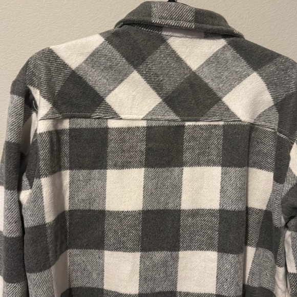 BB DAKOTA Buffalo Plaid Jacket Womens Sm Oversized Buttons Pockets Soft EUC - Picture 7 of 9